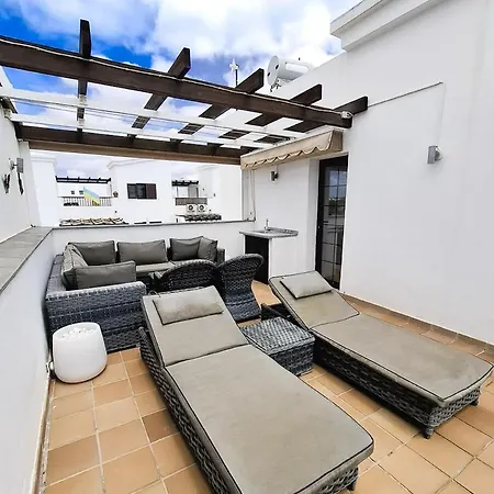 Casa Pedro - Duplex With Jacuzzi, Pool, Ac And Sea Views Playa Blanca
