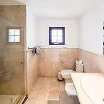 Casa Pedro - Duplex With Jacuzzi, Pool, Ac And Sea Views Hébergement de vacances *